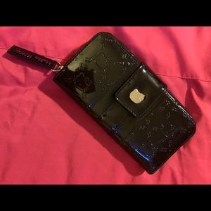 Loungefly embossed hello kitty wallet